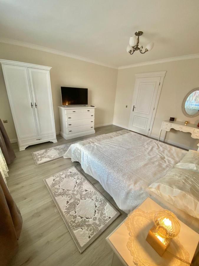 Anca'S Home Oradea Εξωτερικό φωτογραφία