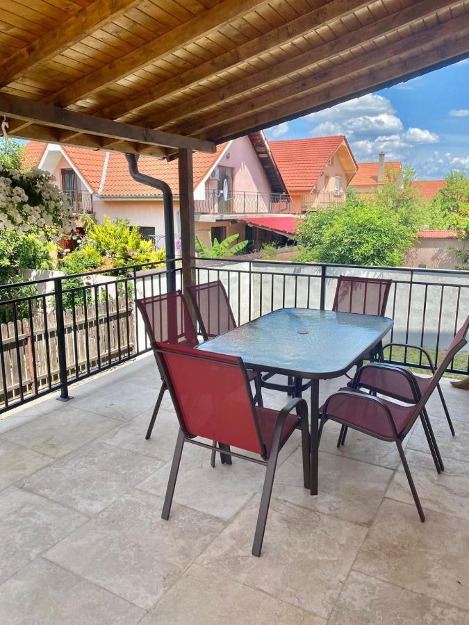 Anca'S Home Oradea Εξωτερικό φωτογραφία